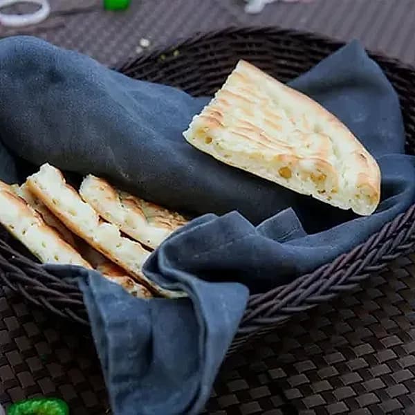 Roghni Naan